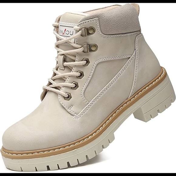 New Womens Cold Resistant Fur Lined Snow Boots Multiple Sizes - Picture 2 of 2